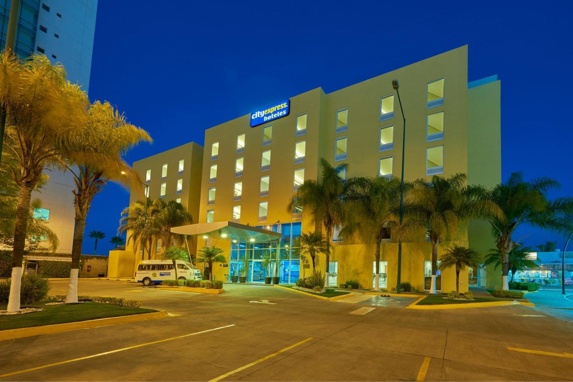 City Express By Marriott Irapuato Luaran gambar